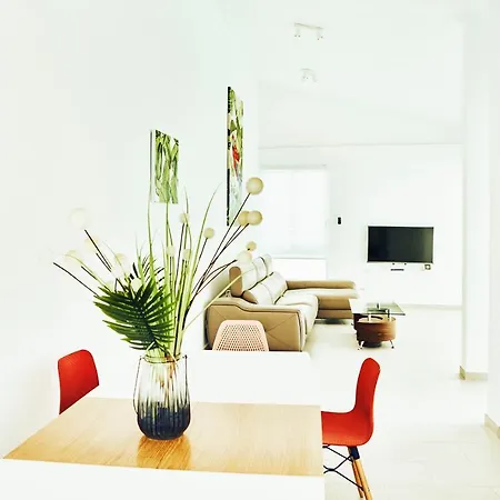 Amalie - 3bdr+3 Bath In Amarilla Golf * 산미겔데아보나